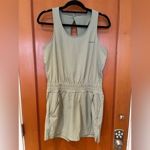 Columbia Skort Romper Size Small